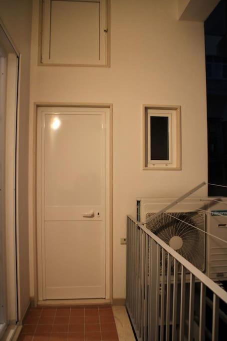 La Casa Di Beba Apartment Bari Ngoại thất bức ảnh
