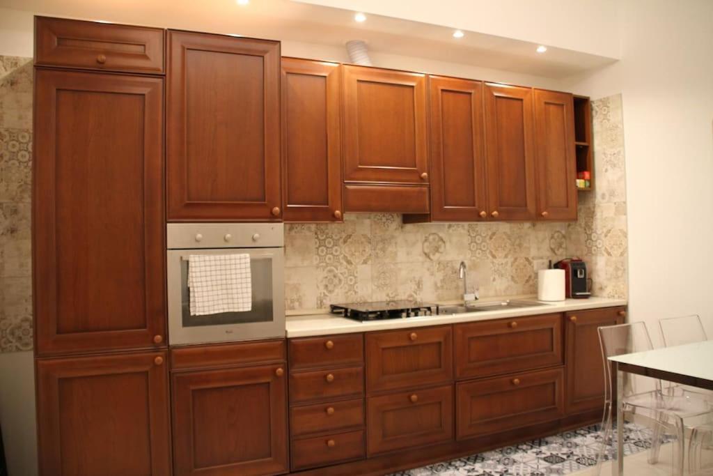 La Casa Di Beba Apartment Bari Ngoại thất bức ảnh