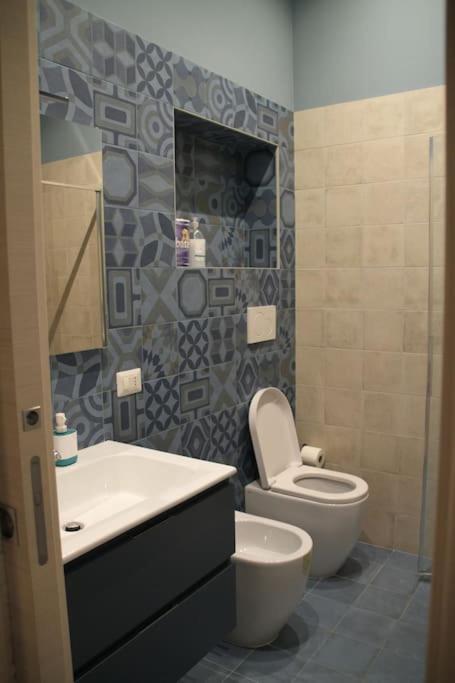 La Casa Di Beba Apartment Bari Ngoại thất bức ảnh