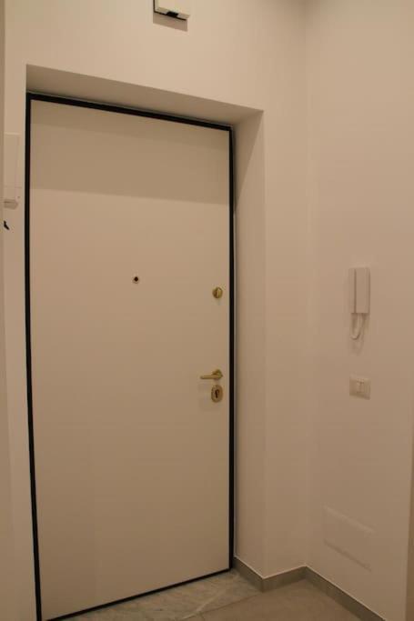 La Casa Di Beba Apartment Bari Ngoại thất bức ảnh